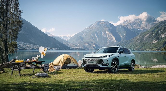NOVI MG HS PHEV
